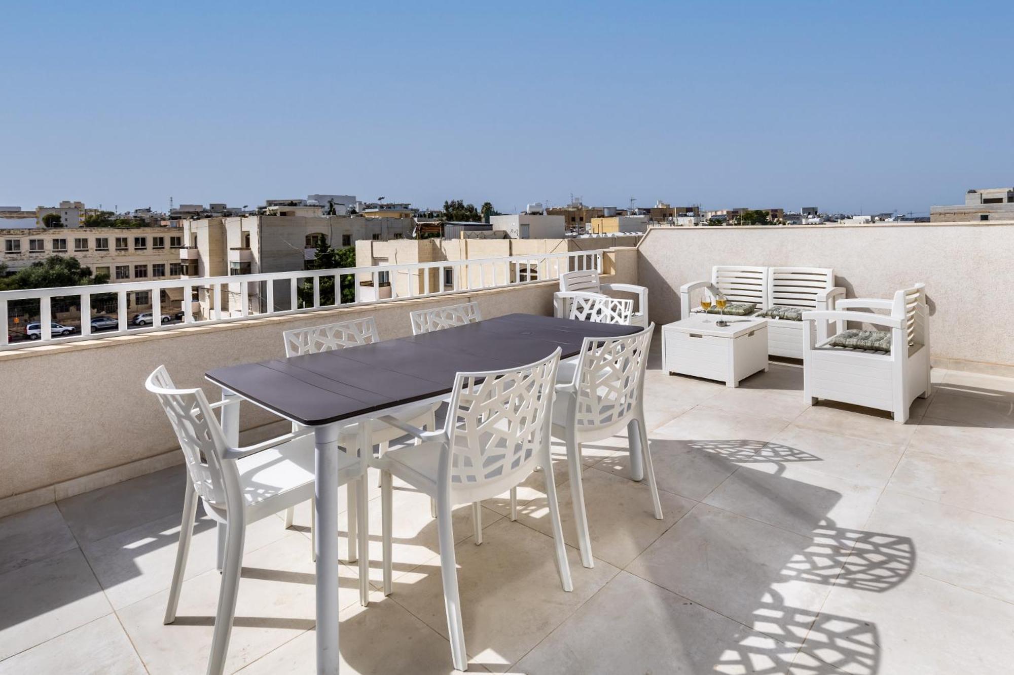 Xemx Sabiha Suite 5 Min Walk From St Julians San Ġwann Buitenkant foto